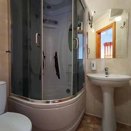 Hostel хостел-готель кремзлик *