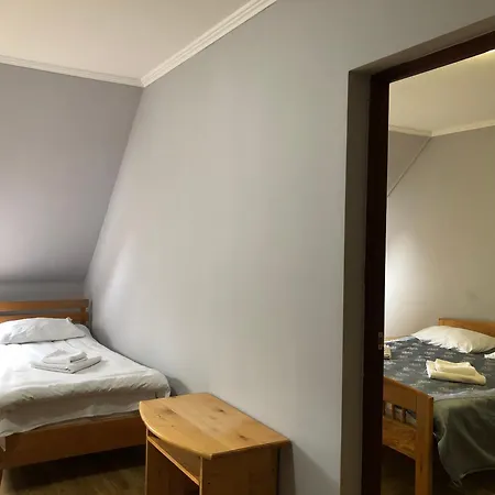 Hostel хостел-готель кремзлик Yasinya