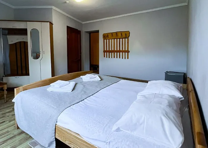 Hostel хостел-готель кремзлик Jassinja