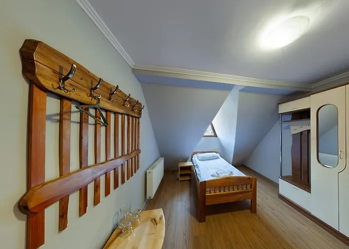 Hostel хостел-готель кремзлик Jassinja