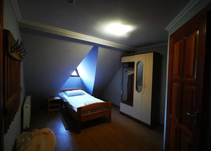 Hostel хостел-готель кремзлик Jassinja